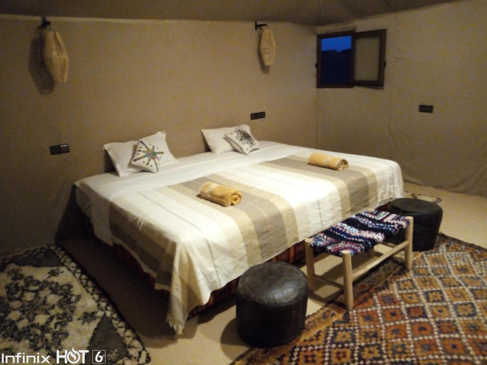 Sahara Camel Tours Camp Hotel เมอร์ซูกา ห้อง รูปภาพ