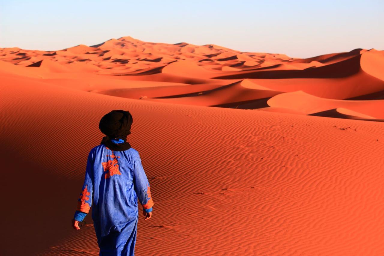Sahara Camel Tours Camp Hotel เมอร์ซูกา ภายนอก รูปภาพ