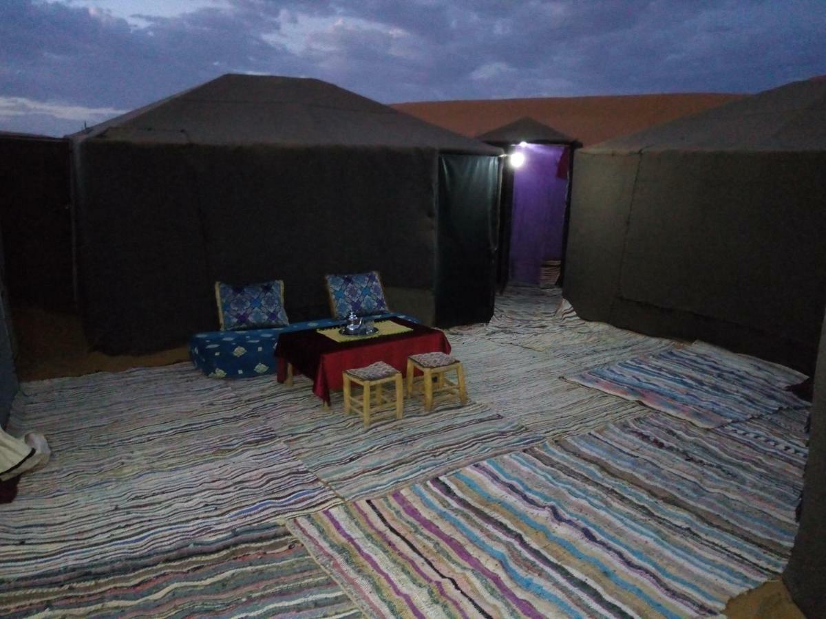 Sahara Camel Tours Camp Hotel เมอร์ซูกา ภายนอก รูปภาพ
