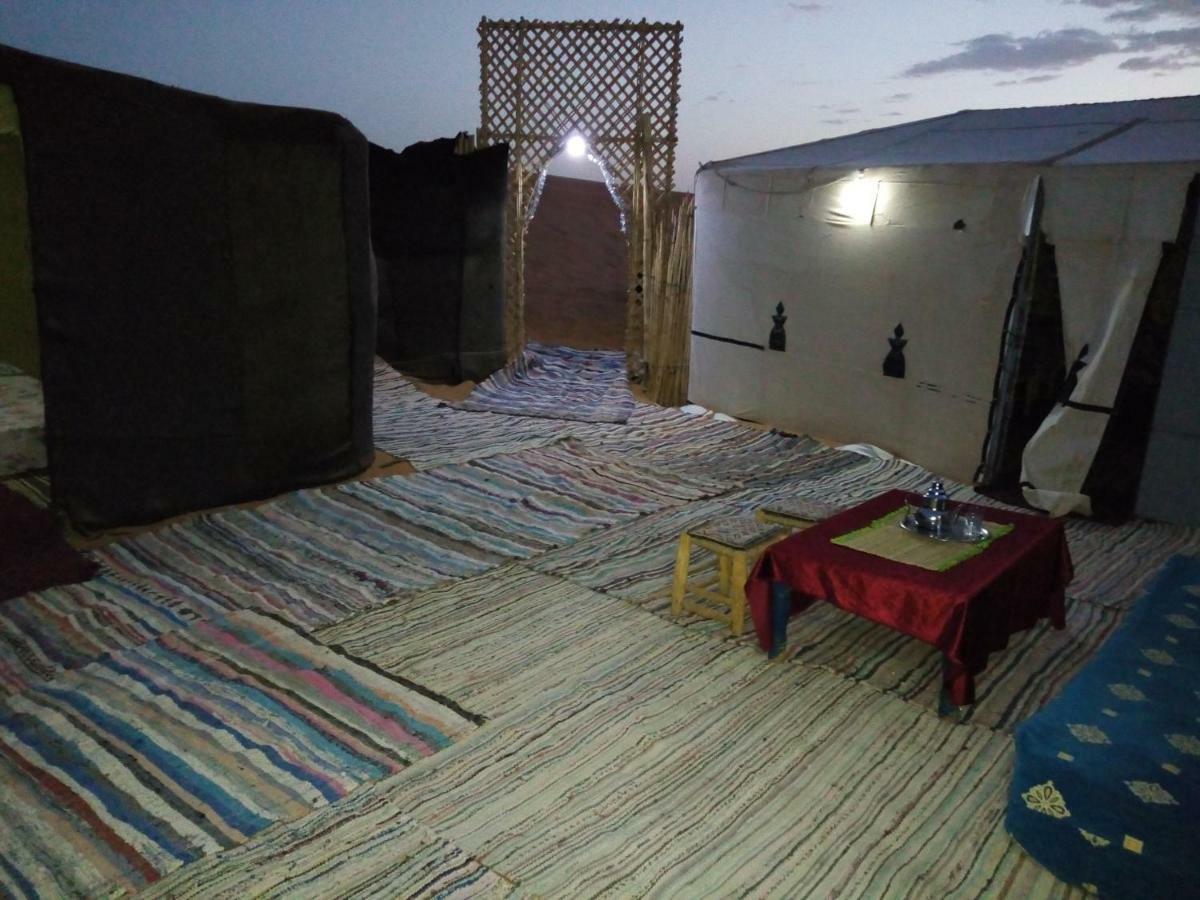 Sahara Camel Tours Camp Hotel เมอร์ซูกา ภายนอก รูปภาพ